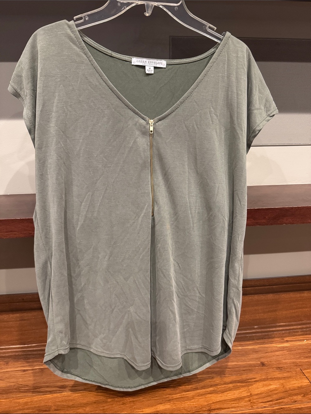 Green Envelope Sage Zip-Front V-Neck Short Sleeve Top